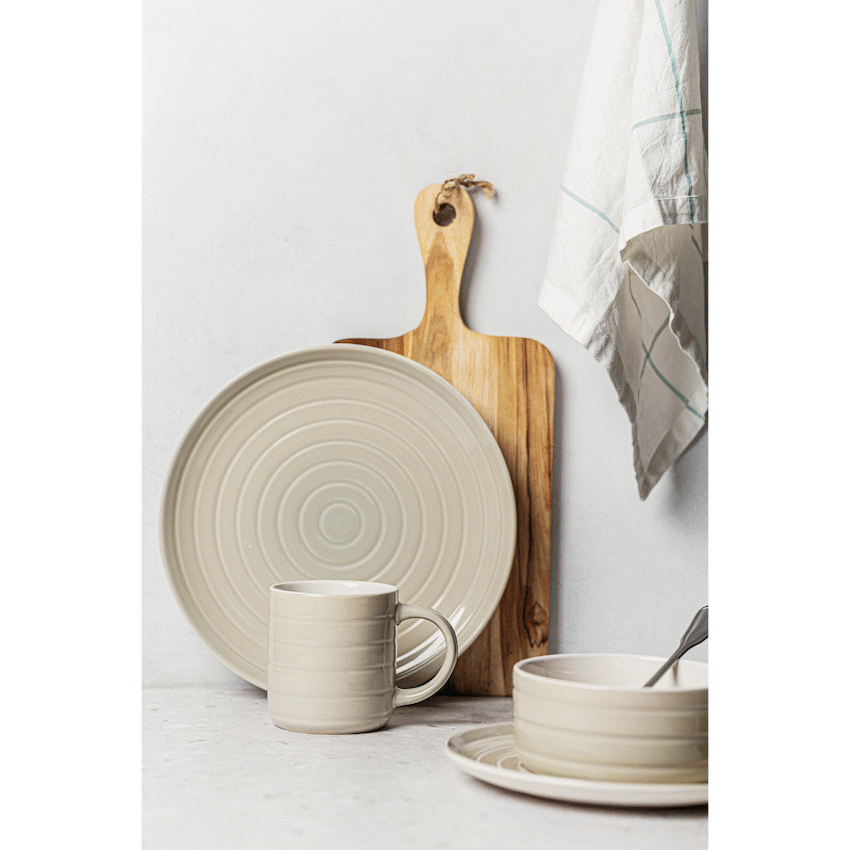 Legend Premium Stoneware 4pc plate 21cm ( Order in Qty of 1)