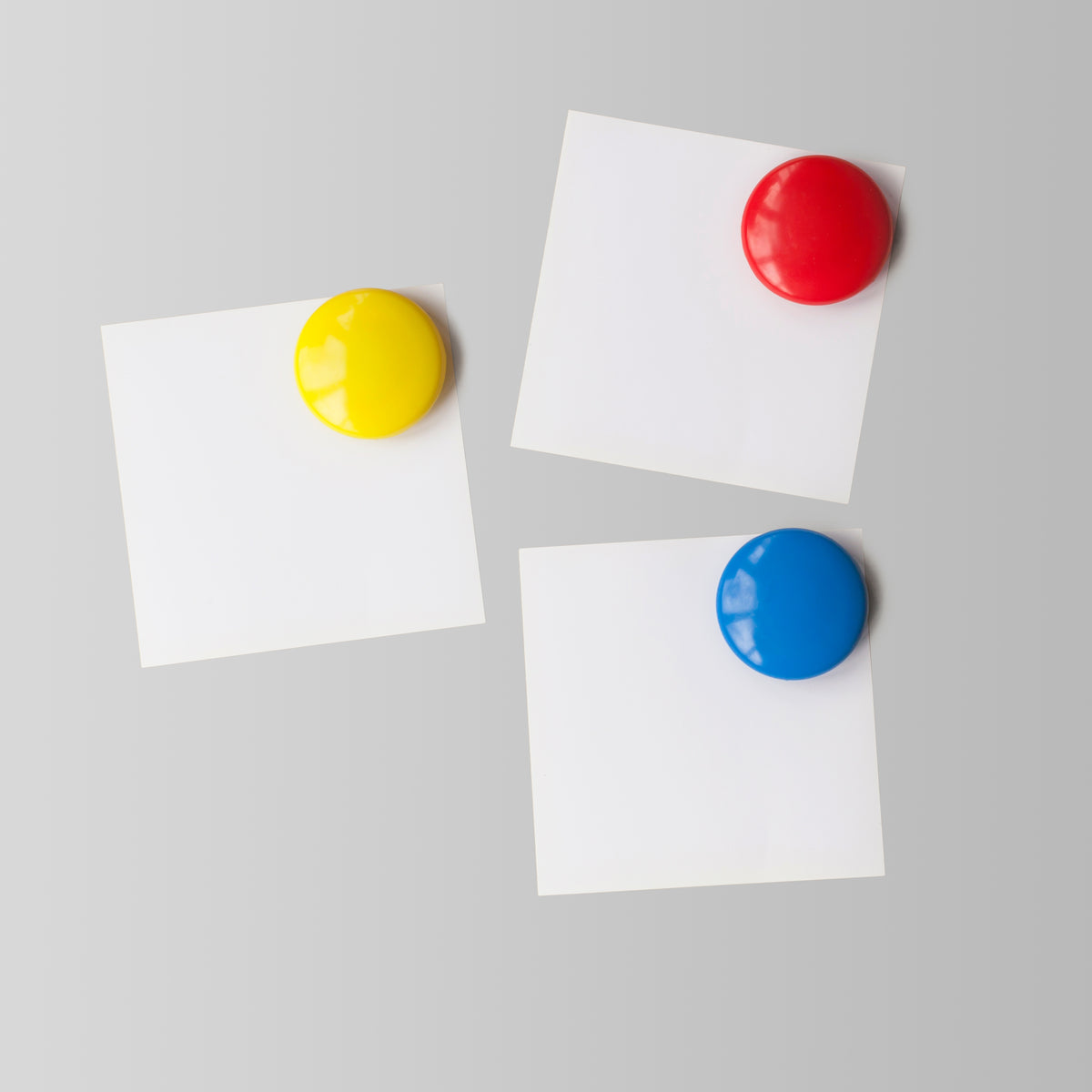 Magnets Circle (4 Per Card - Assorted - Size: 40mm)