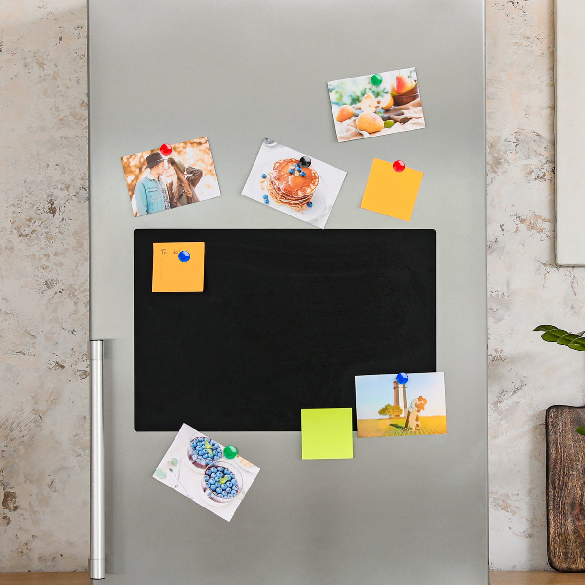 Magnets Circle (4 Per Card - Assorted - Size: 40mm)