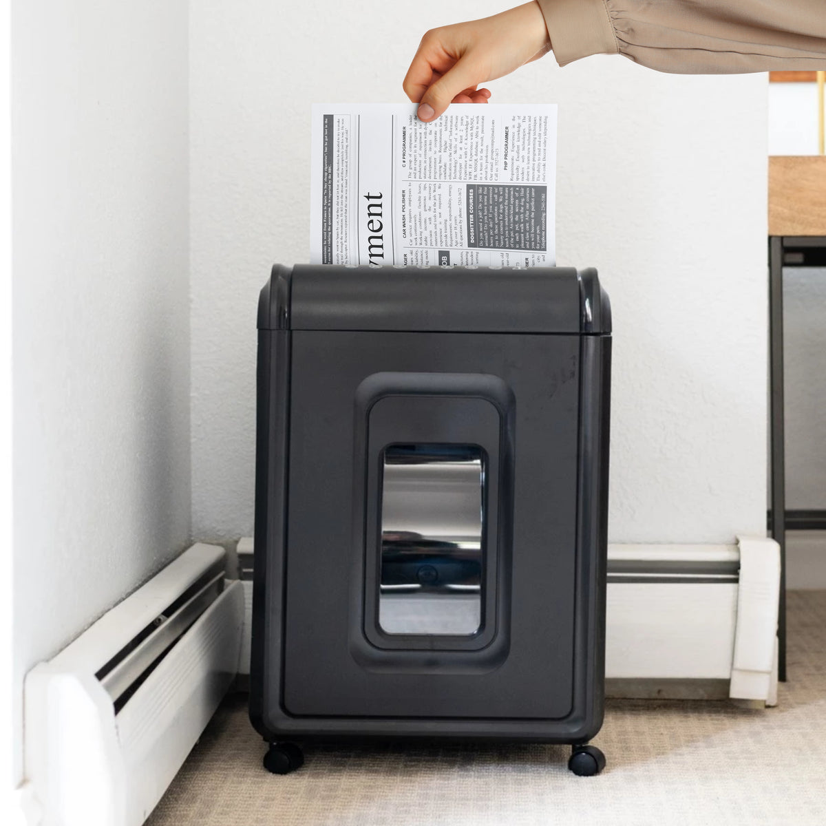Paper Shredder (24 Sheets - 5*38mm - Cross Cut - Medium Security)
