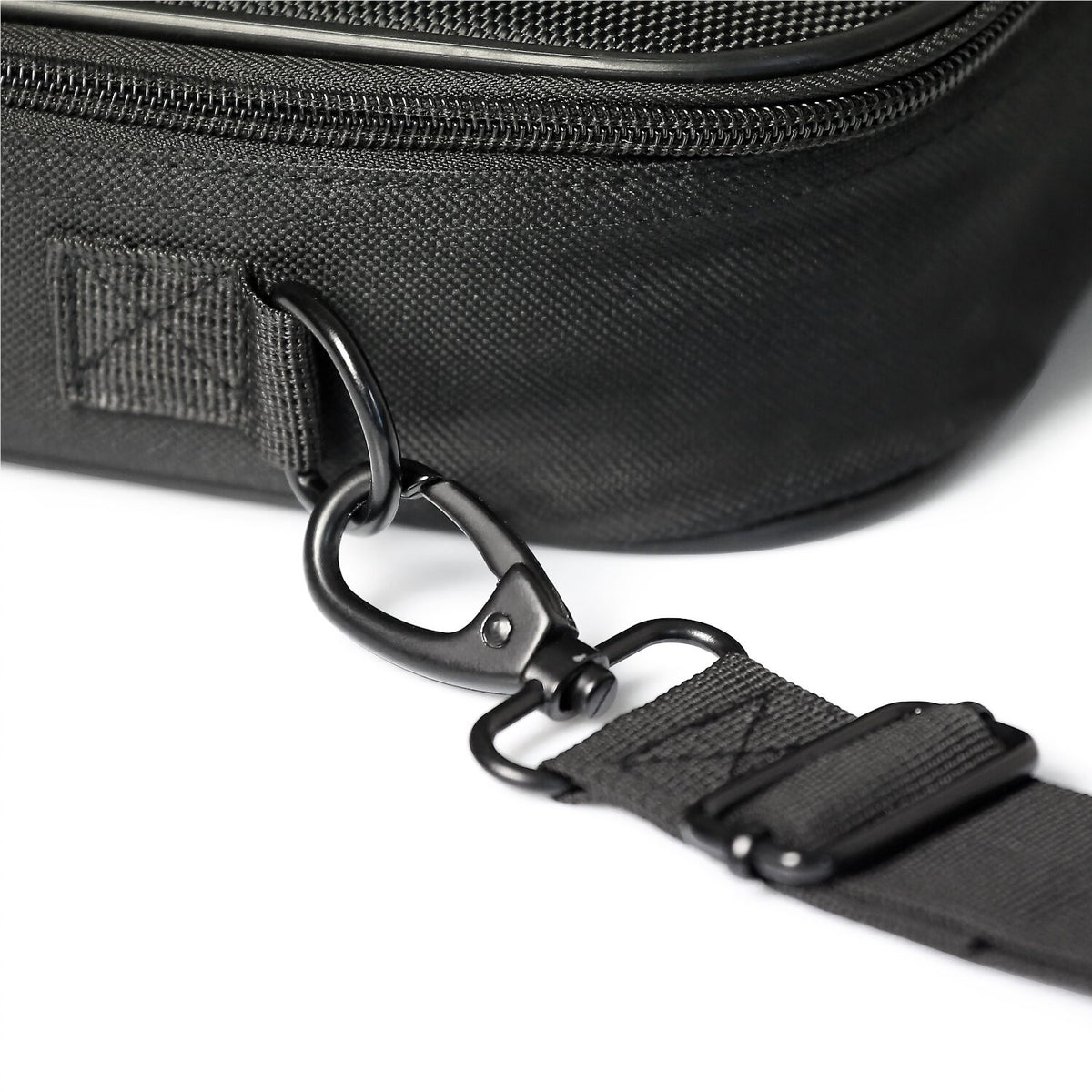 Port Courchevel Black 15.6" Clamshell Bag