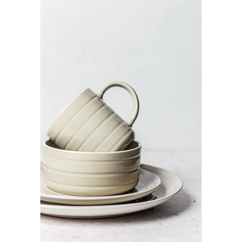 Legend Premium Stoneware 4pc plate 21cm ( Order in Qty of 1)