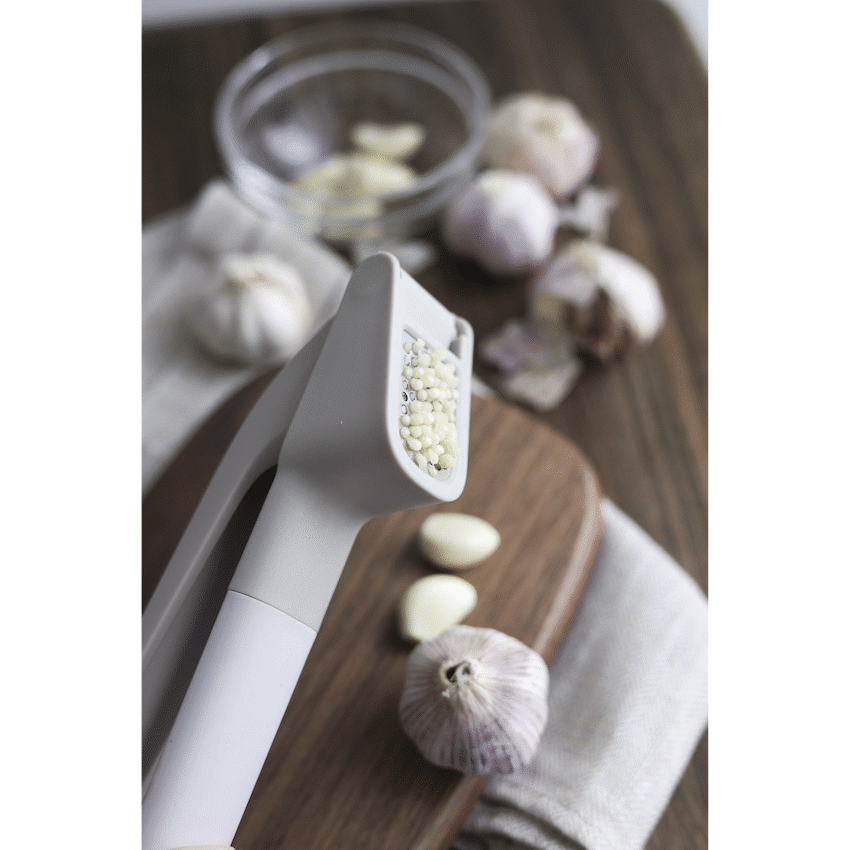 Kitchen Inspire Garlic Press ( Order in Qty of 6)
