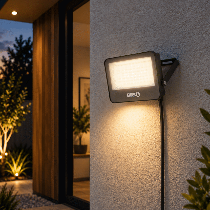 Ellies Quasar Series 150W AC Flood Light  with 3CCT -BK