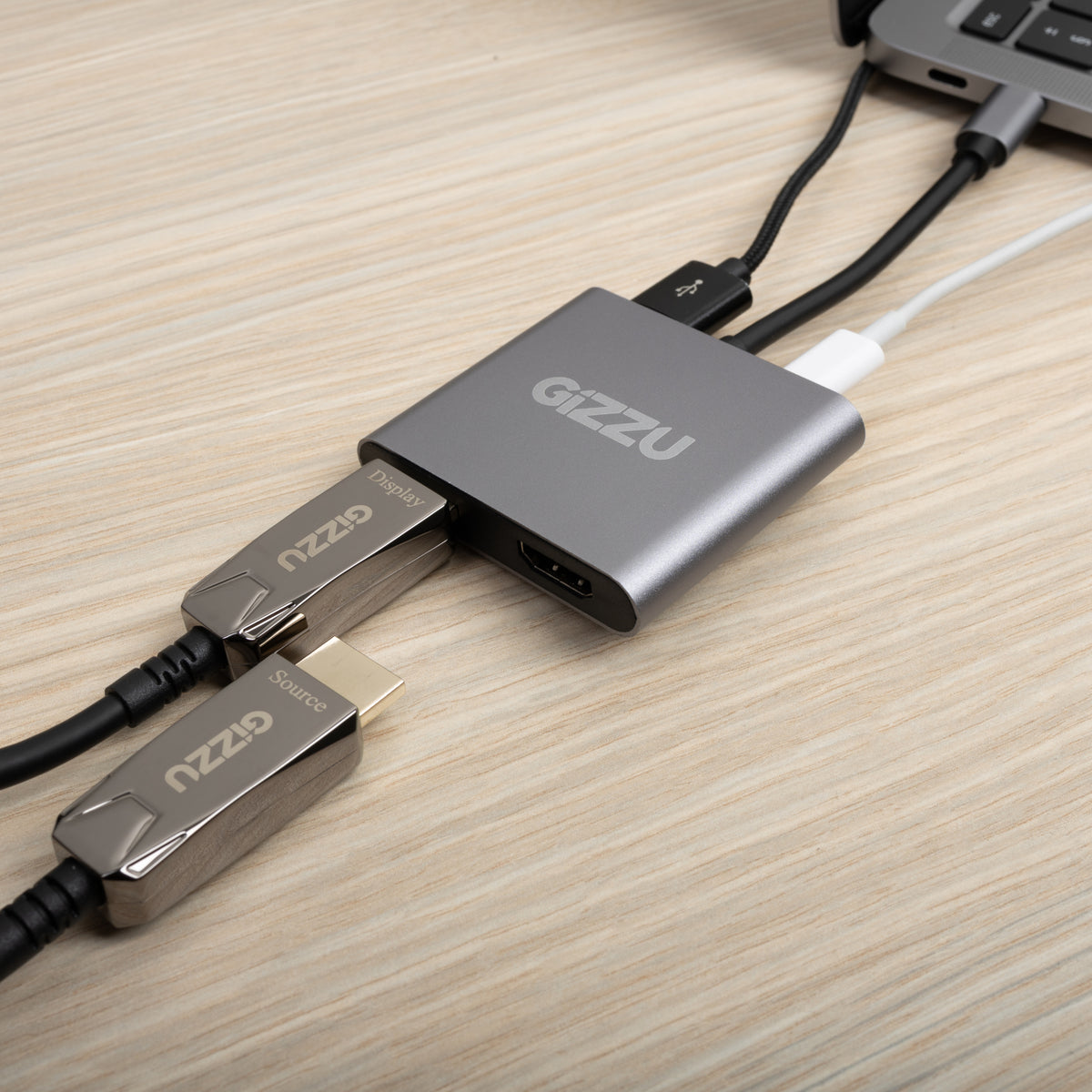 Gizzu 4-in-1 Type-C to Dual HDMI Hub