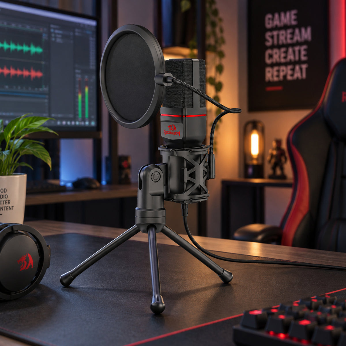 REDRAGON SEYFERT 3.5mm Aux Gaming Mic and Tripod - Black